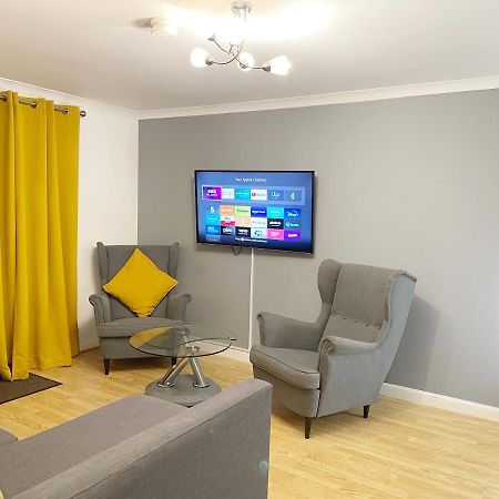 Villa Cozy Nights Svp Detached House à Glasgow Extérieur photo