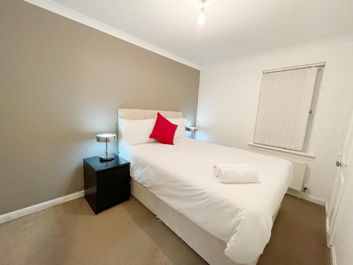 Villa Cozy Nights Svp Detached House à Glasgow Extérieur photo