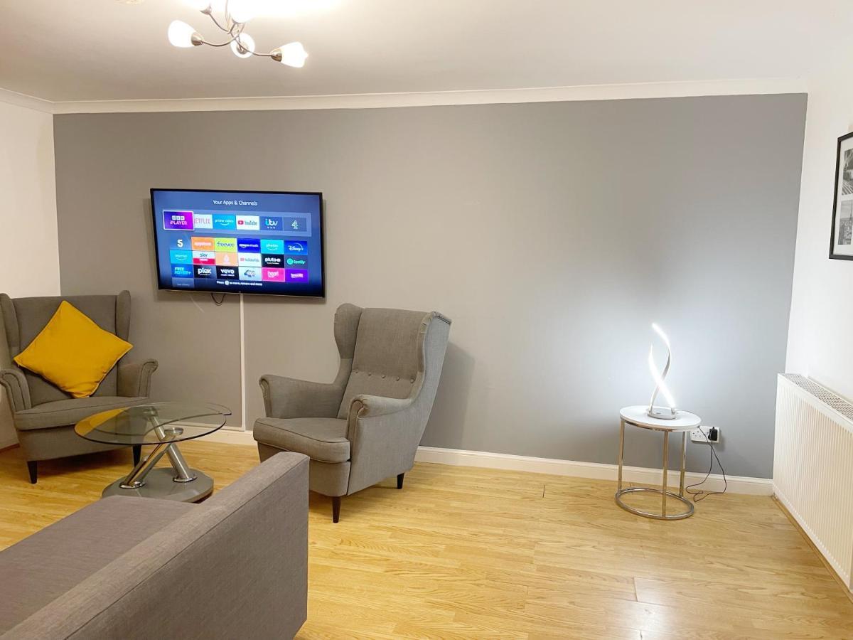 Villa Cozy Nights Svp Detached House à Glasgow Extérieur photo