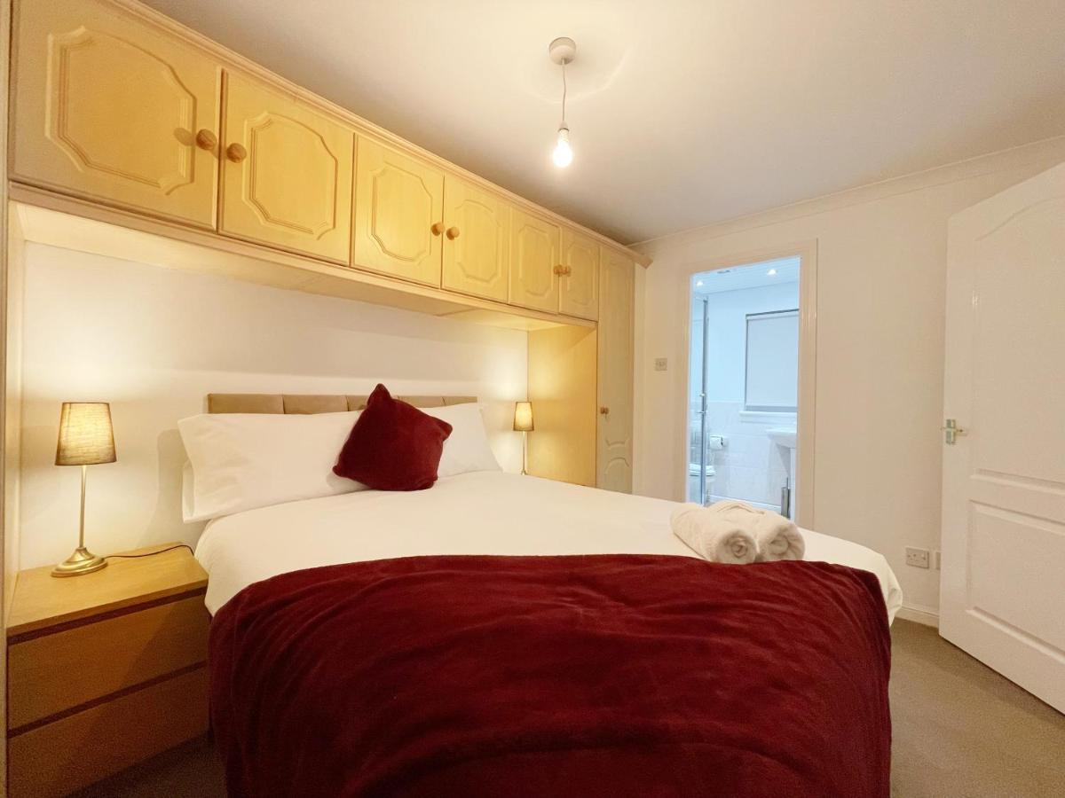 Villa Cozy Nights Svp Detached House à Glasgow Extérieur photo