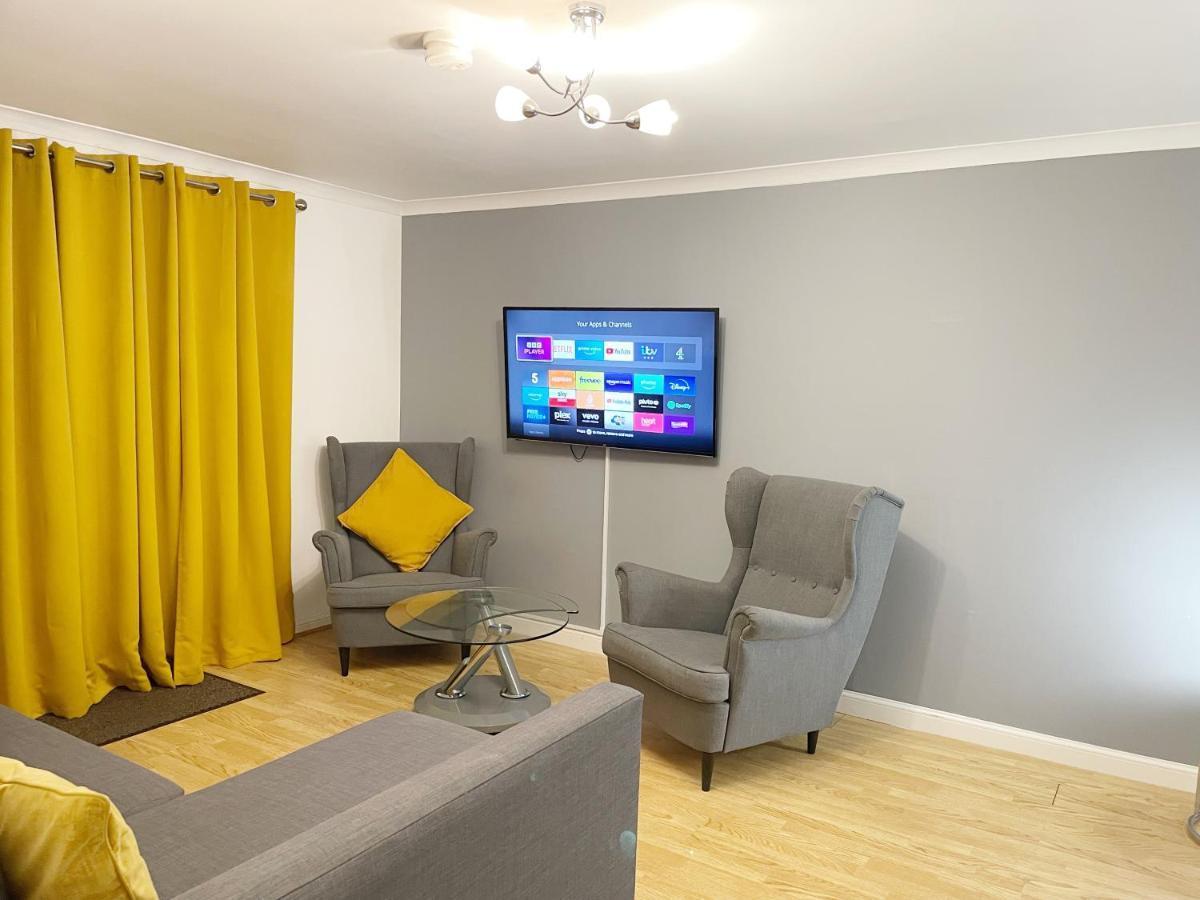 Villa Cozy Nights Svp Detached House à Glasgow Extérieur photo