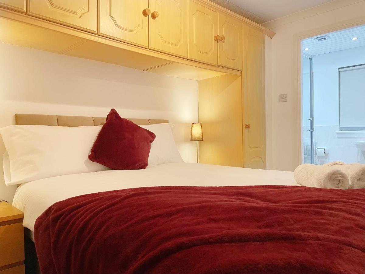 Villa Cozy Nights Svp Detached House à Glasgow Extérieur photo