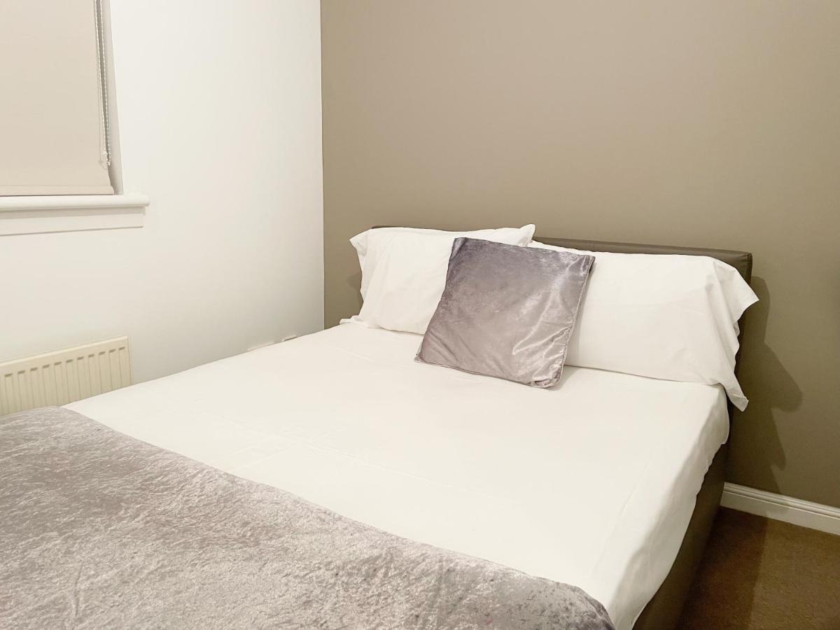 Villa Cozy Nights Svp Detached House à Glasgow Extérieur photo